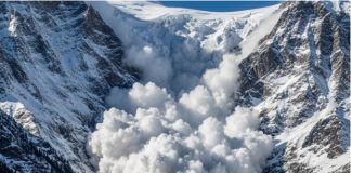 LAVINA ZATRPALA SKIJAŠE, VELIKA DRAMA U AUSTRIJI! Helikopteri nadleću i traže znakove života, evo ko je izazvao KATASTROFU (VIDEO) - featured image
