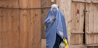 Darkov komšija oženio muslimanku zamotanu od glave do pete: Nikad je nismo ni videli ni čuli, a onda sam kroz prozor video prizor i zanemeo… - featured image