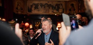ŠERIF KONJEVIĆ SE PRAVDA DA NIKAD NIJE PEVAO ANTISRPSKU PESMU Pojavio se snimak u kojem izgovara - Smradovi su prešli preko Drine.... - featured image