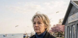 Moj muž nikada nije želeo da ide na more i 32 godine smo letovali u vikendici. Nakon njegove smrti, slučajno sam otvorila fioku njegovog radnog stola i pronašla šest karata koje su srušile sve što sam do tada verovala o našem zajedničkom životu. 😱😱😱 - featured image