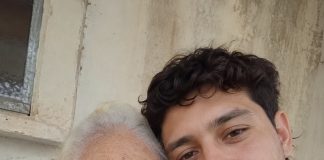 Moj se unuk oženio u listopadu… Nisam bila pozvana. Ali onda sam na njegovoj fotografiji s vjenčanja ugledala nešto zbog čega mi je srce stalo… - featured image