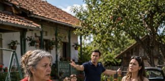 Moja kći došla je s pet kofera tvrdeći da je moj dom sada i njihov, ali jedno pitanje mog zeta otkrilo je razlog zbog kojeg su se zapravo vratili - featured image