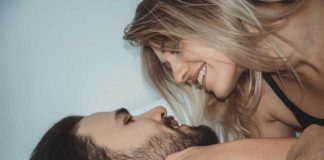 Ovo je najveća muška slabost u krevetu – žena koja to zna ima moć nad njim - featured image