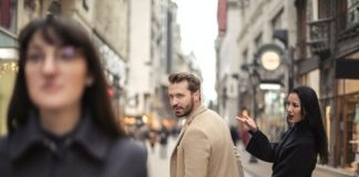 Švalera ćete prepoznati na prvi pogled, svaki ženskaroš ima ovih 5 ključnih osobina - featured image