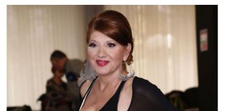Zar tako da se ponaša majka sina za ženidbu – Biljana Jevtić pozirala naga: Svi gledaju i ne veruju… - featured image