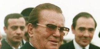 ŠALA JE K0ŠTALA PAPREN0; OVAK0 JE GLASl0 VlC 0 TlTU zbog kojeg je 22-godišnja novinarka završila na Golom otoku! - featured image