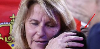 Novak Đoković skrhan bolom! Jeca kao malo dijete u majčinom naručju: Prerano nas je napustio…. (FOTO) - featured image