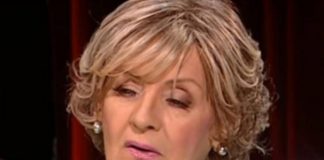 Tuzna scena: Lepa Lukic ostala bez kose, nece vise nositi periku odlucila je! Pogledajte danas kraljicu narodne muzike (FOTO) - featured image