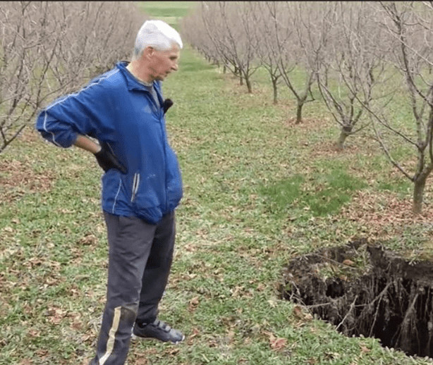 “ČUDO NEVIĐENO” U GORNJEM VAKUFU O KOJEM PRIČA REGIJA: “Kao da stižu posljednji dani” (VIDEO) - featured image “ČUDO NEVIĐENO” U GORNJEM VAKUFU O KOJEM PRIČA REGIJA: “Kao da stižu posljednji dani” (VIDEO) - featured image