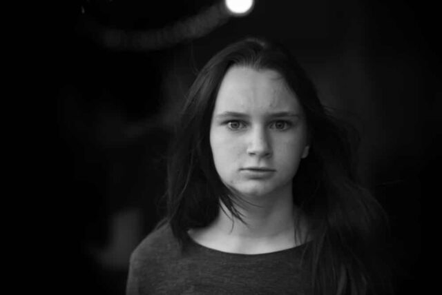 Kako prepoznati mentalno bolesnu osobu koja to vješto prikriva? Važan signal odaje je u razgovoru - featured image Kako prepoznati mentalno bolesnu osobu koja to vješto prikriva? Važan signal odaje je u razgovoru - featured image