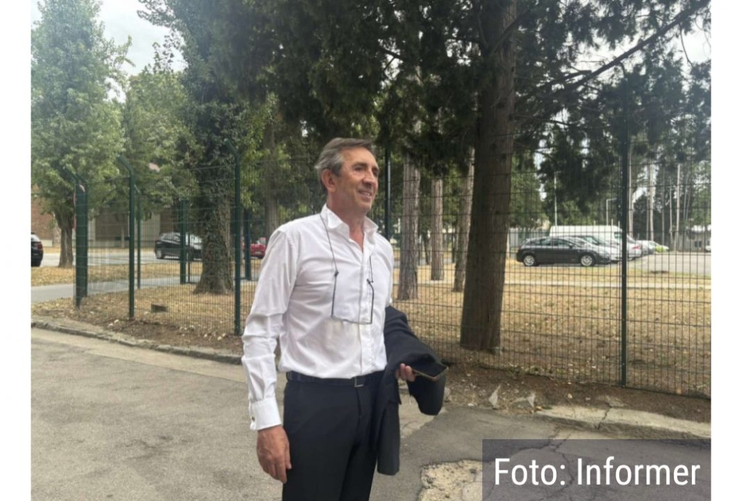 Operisan Žika Jakšić! Poslije moždanog udara, suočio se sa još jednim problemom - featured image Operisan Žika Jakšić! Poslije moždanog udara, suočio se sa još jednim problemom - featured image