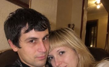 😱💔 Moja baka poklonila je mojoj kćeri stari ogrlicu za rođendan… a moja je majka problijedjela čim ju je ugledala! 😨 Tada mi je otkrila najstrašniju tajnu naše obitelji: moj je djed zlostavljao moju majku kada je imala samo 15 godina… a moja je baka sve znala od samog početka. 💔 - featured image